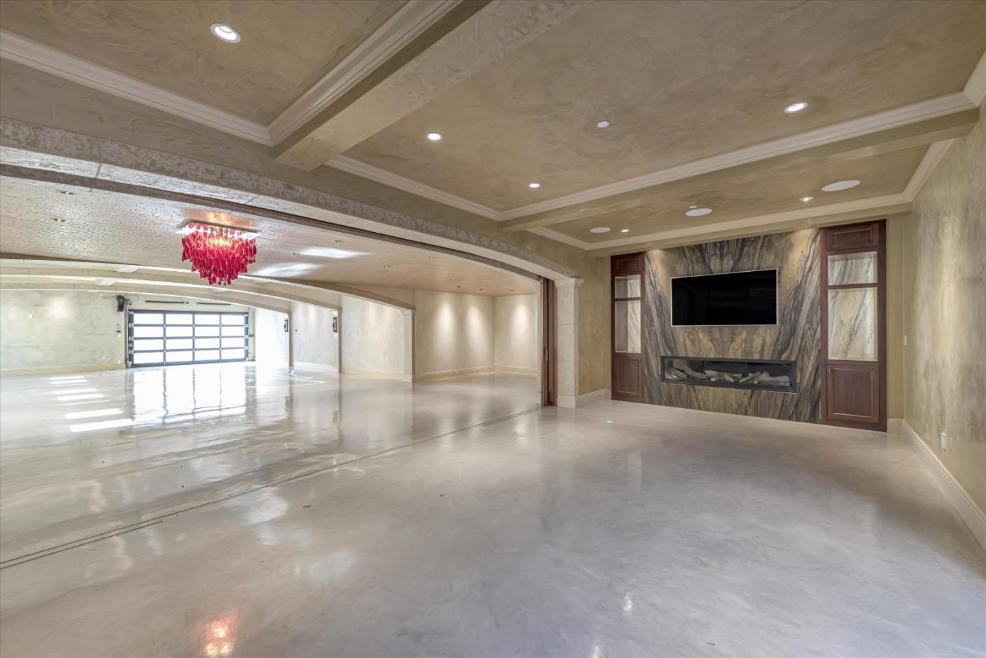 28025 Natoma RD - Kitchen