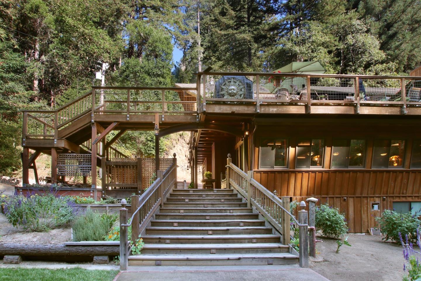 16770 Redwood Lodge RD - Interior