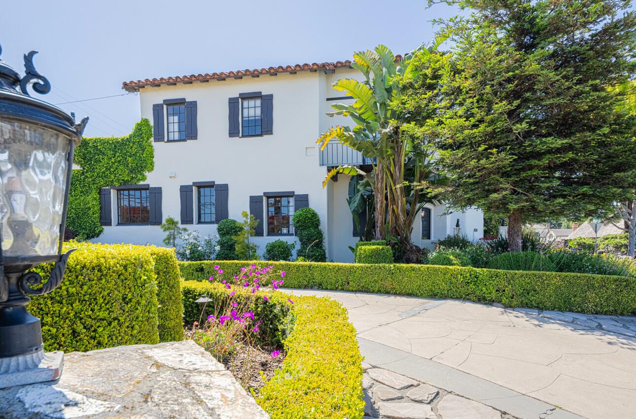 1 Santa Lucia AVE - Backyard