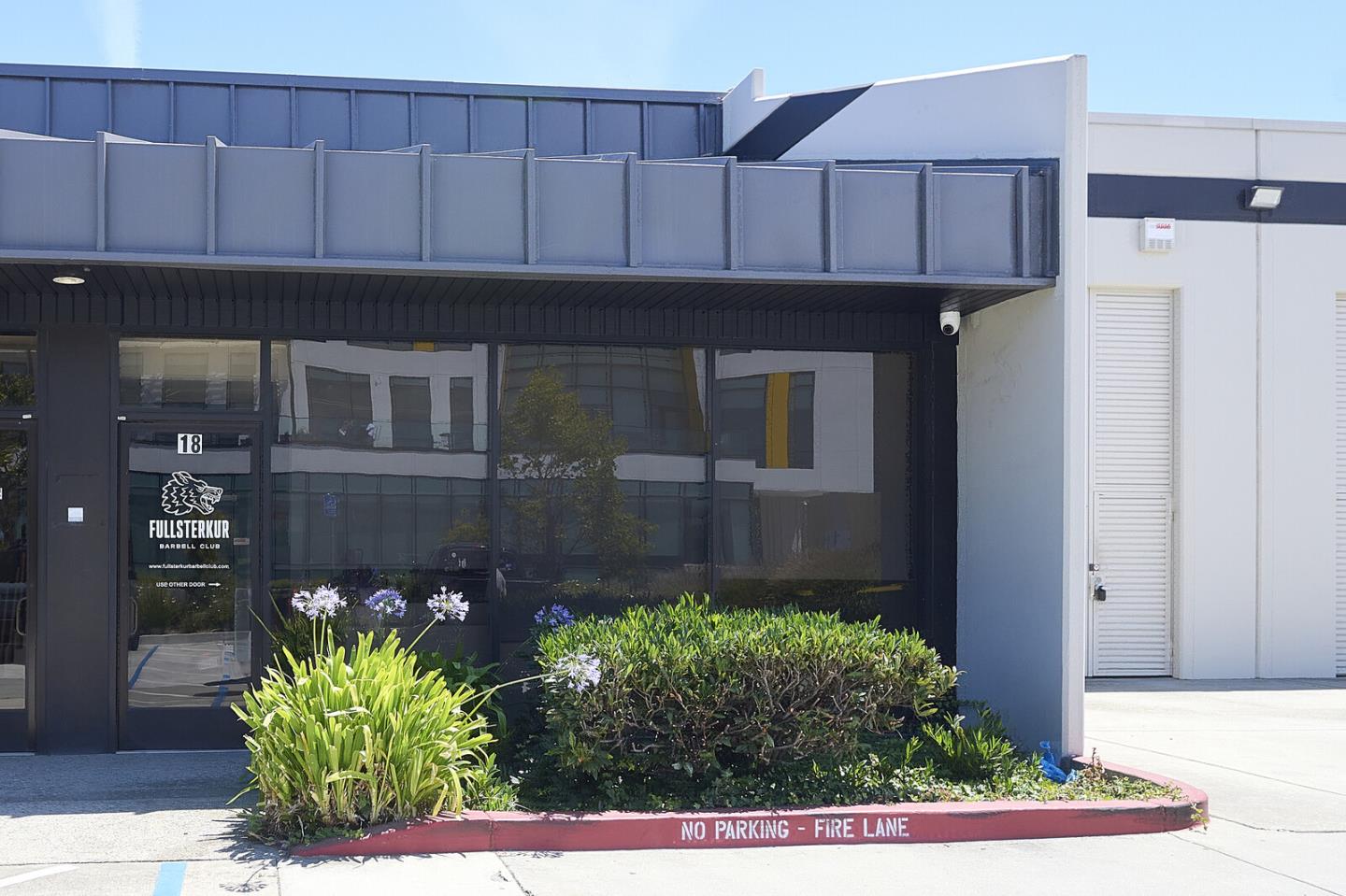 1100 Industrial RD 18 - Backyard