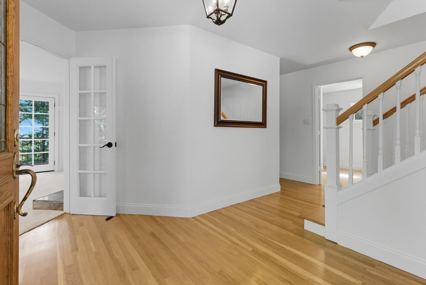 23489 Hutchinson RD - Living area
