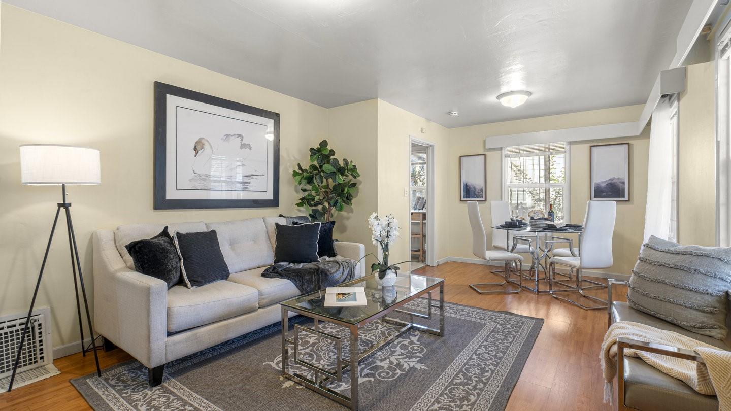 21685 Olive AVE - Kitchen