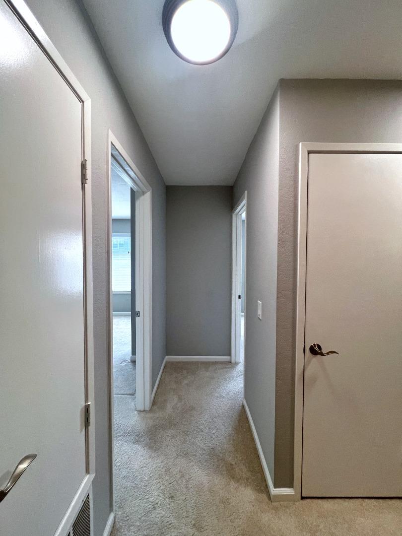 2599 Easton LN 108 - Bedroom