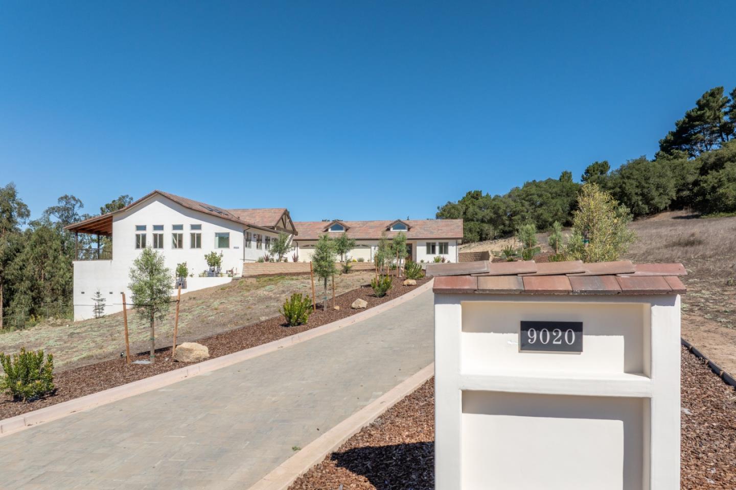 9020 Hidden Canyon RD
