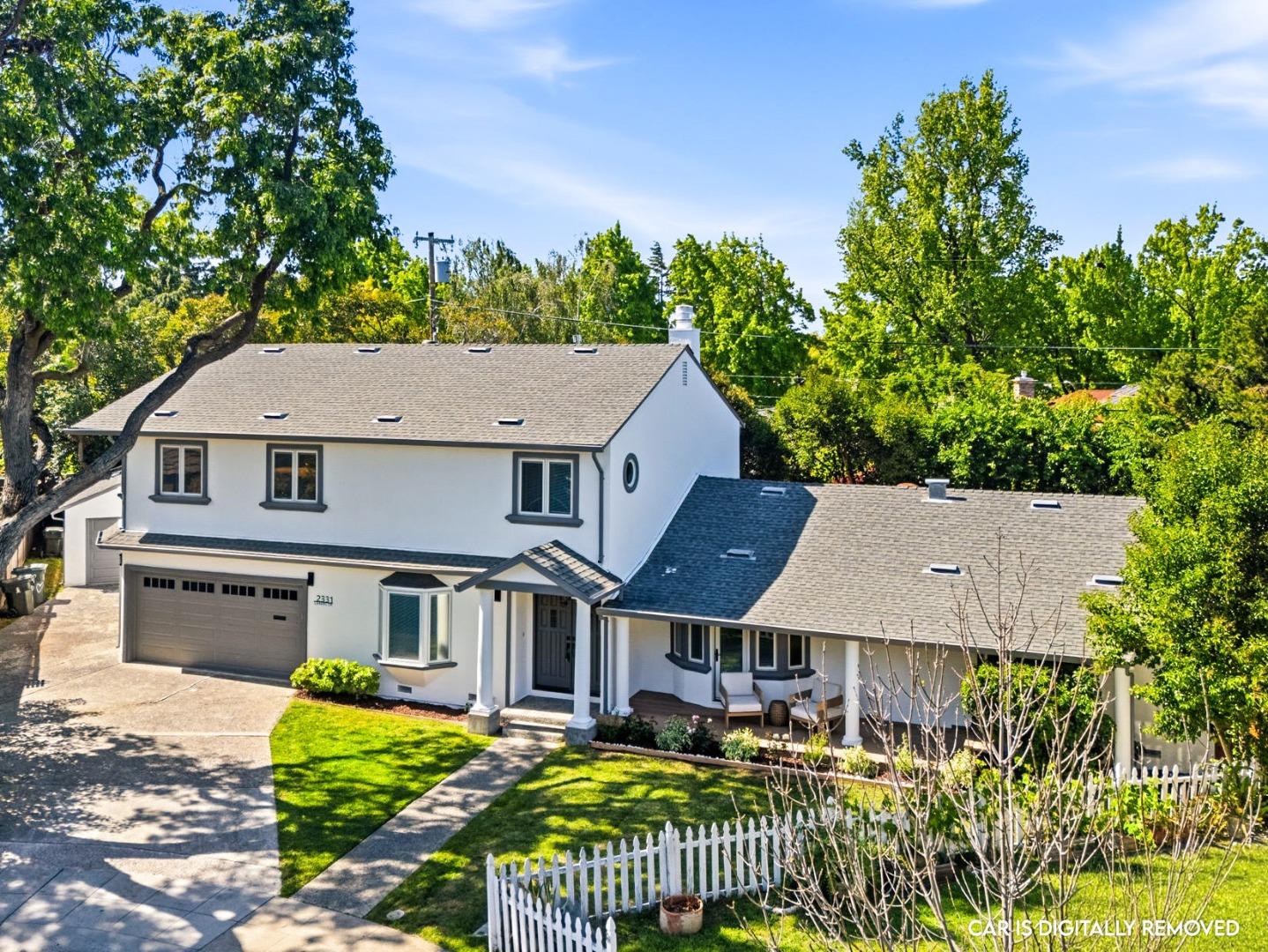 2331 Carmel DR - Interior