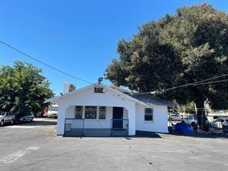 3098 Florence AVE