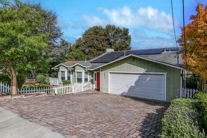 3416 Plateau DR - Backyard