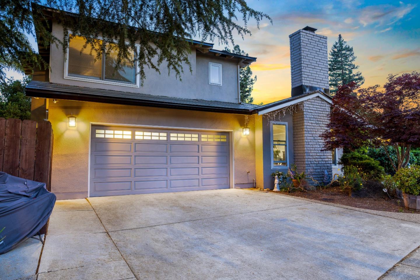 8120 Catalina CT - Backyard