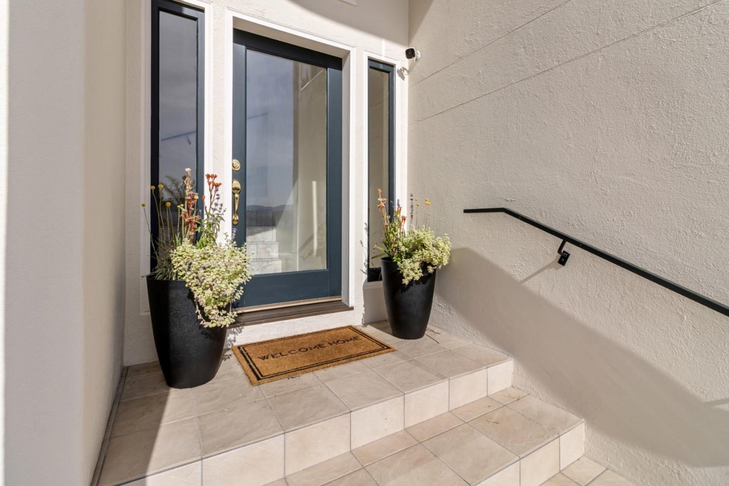 320 El Caminito RD - Bathroom