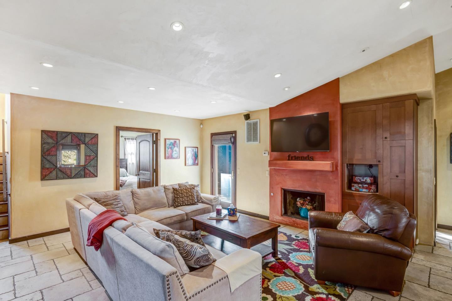 810 Altura PL - Backyard