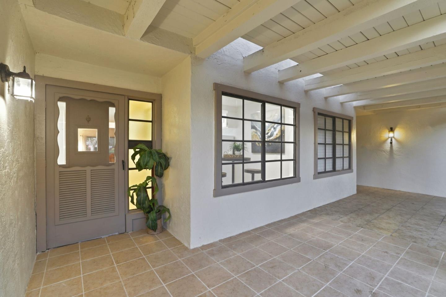 5106 Cribari PL - Kitchen