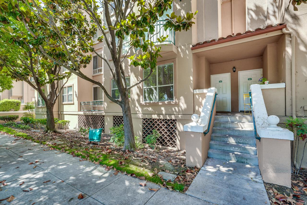 951 S 12th ST 102