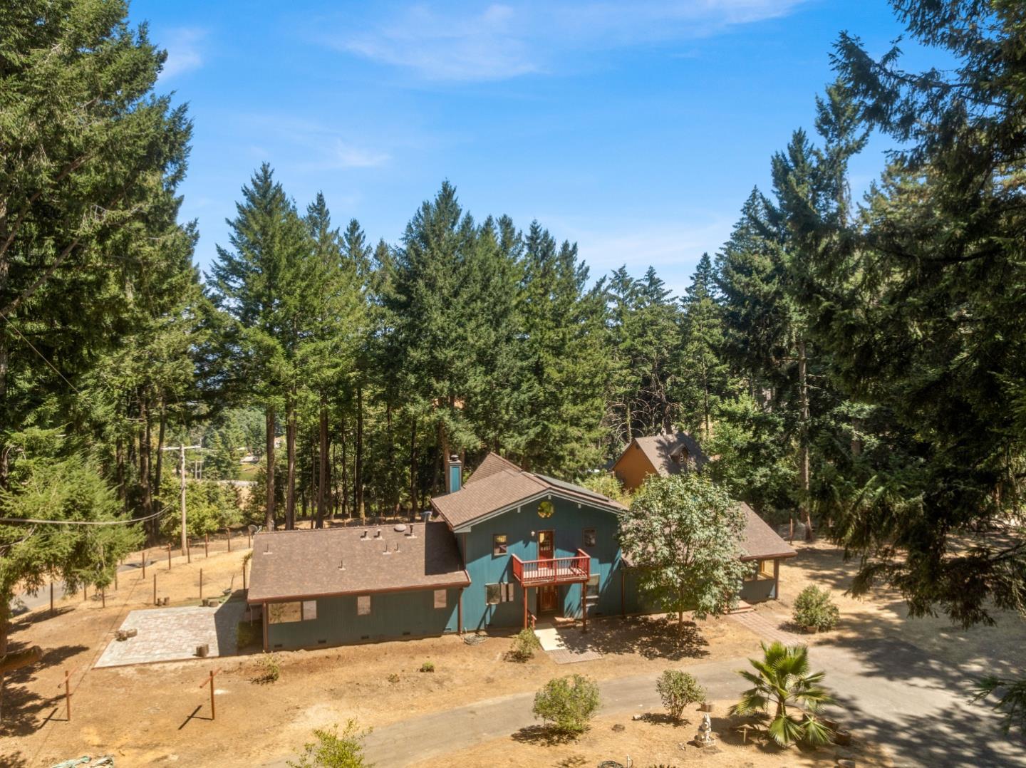 19850 Skyline BLVD - Backyard