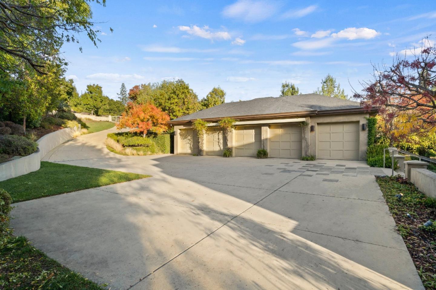 26140 Rancho Manuella LN - Living area