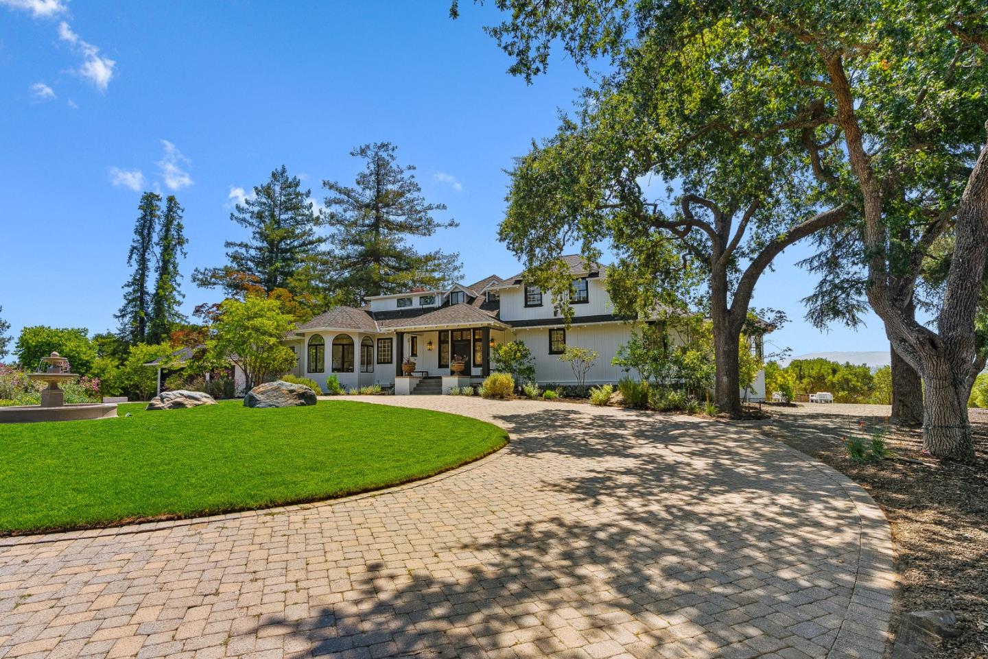 1142 Moore RD - Interior