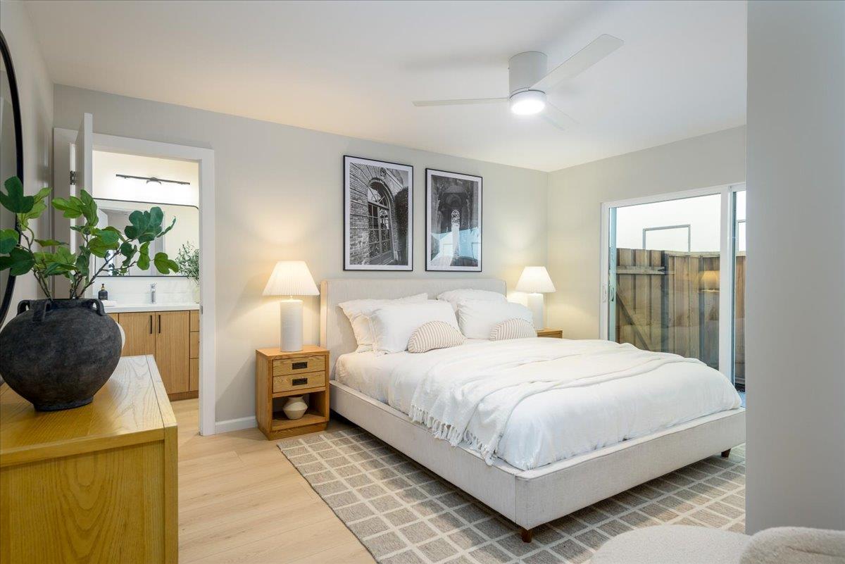 543 Everett CT - Interior