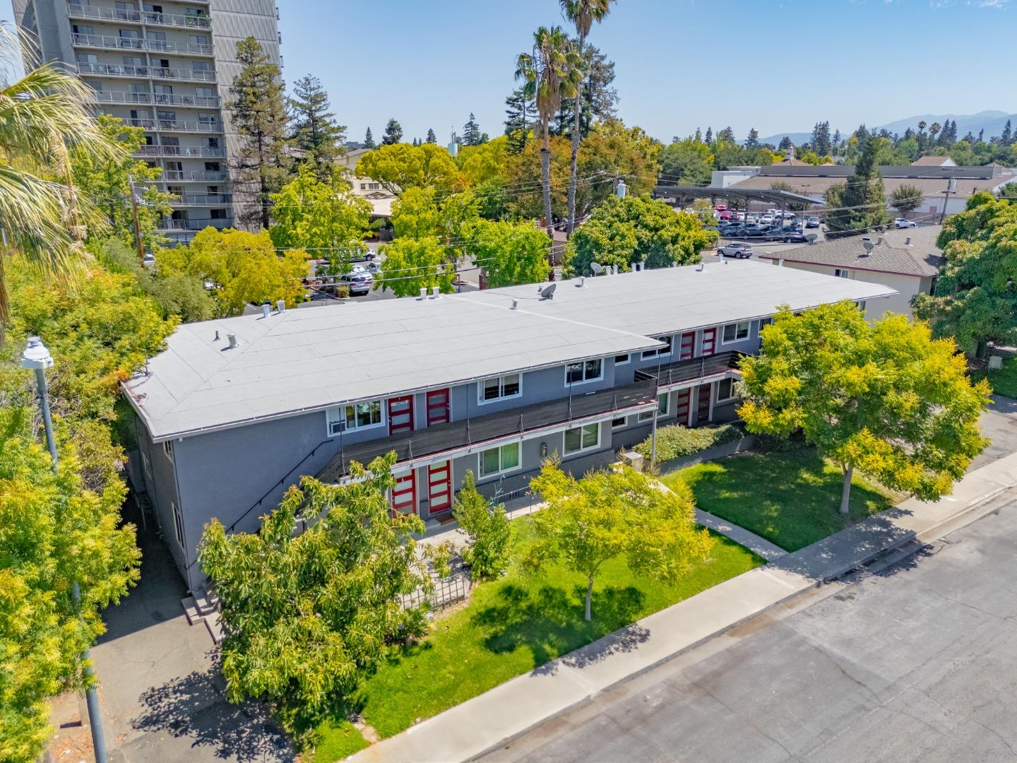 430 Dunster DR