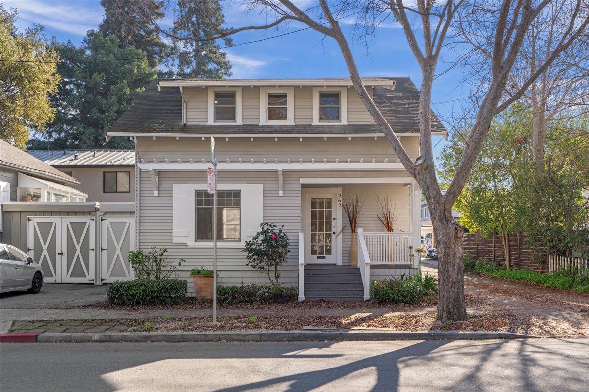 262 Hawthorne AVE