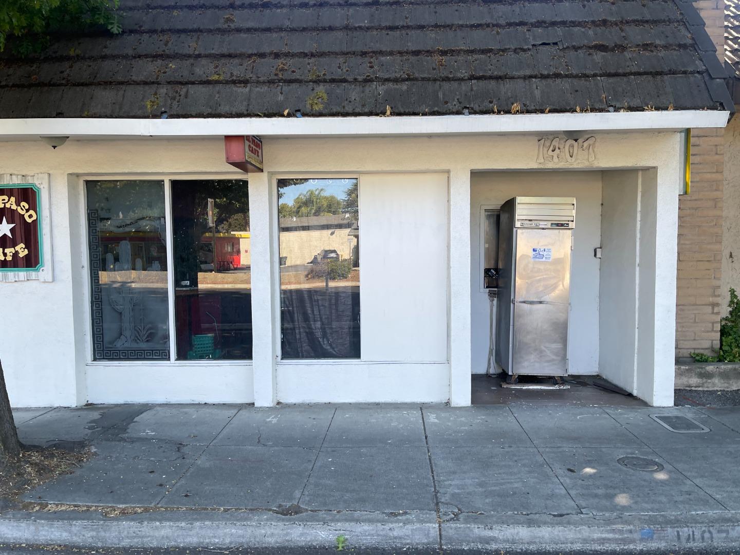 1407 W El Camino Real