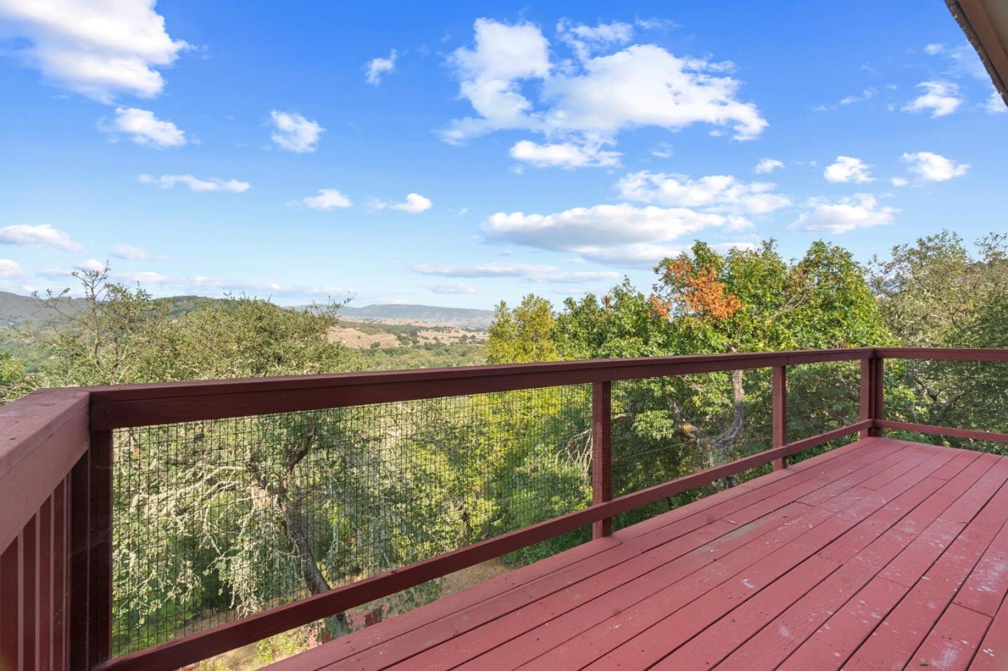 9040 El Matador DR