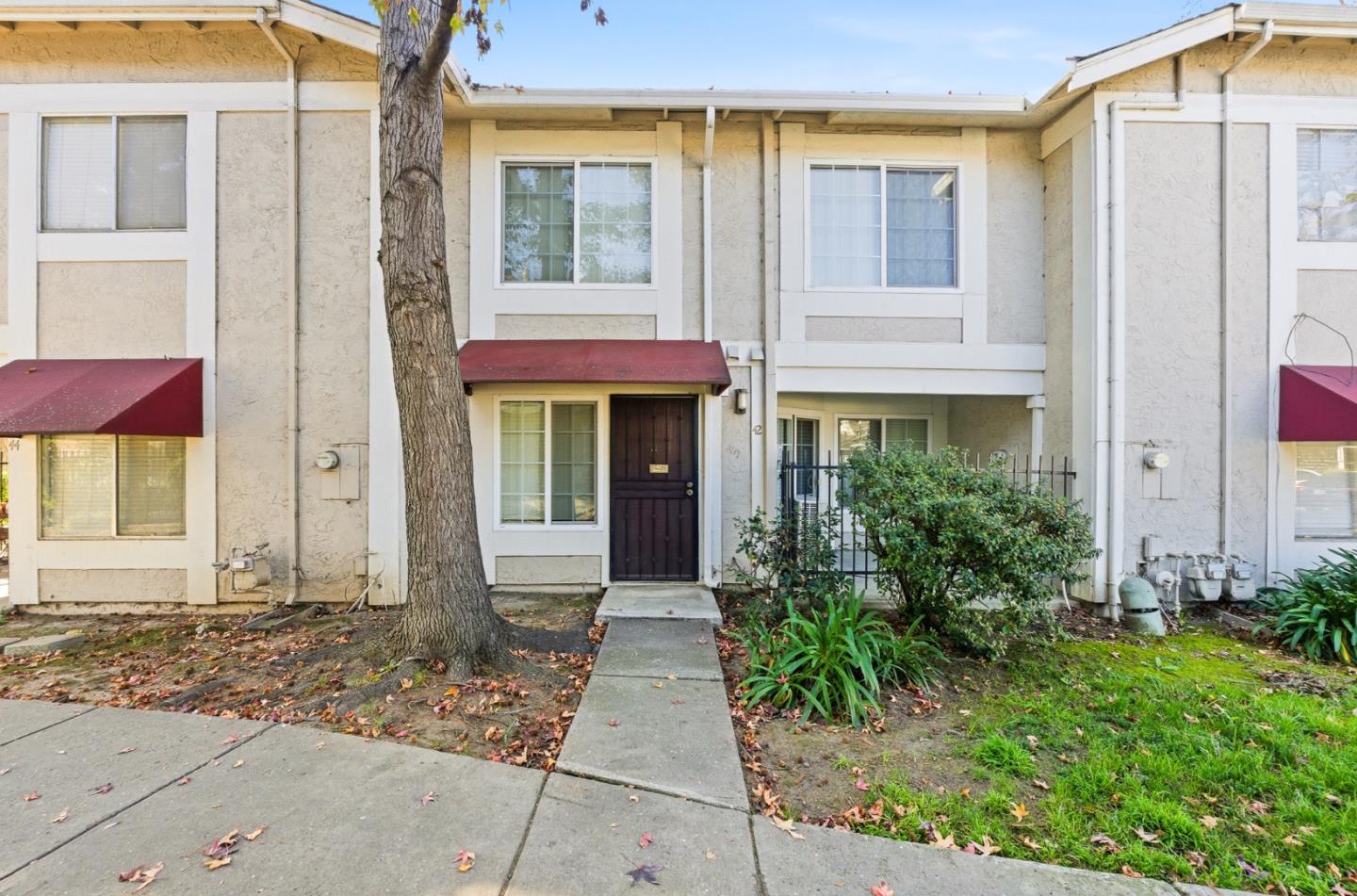 42 Muirfield CT