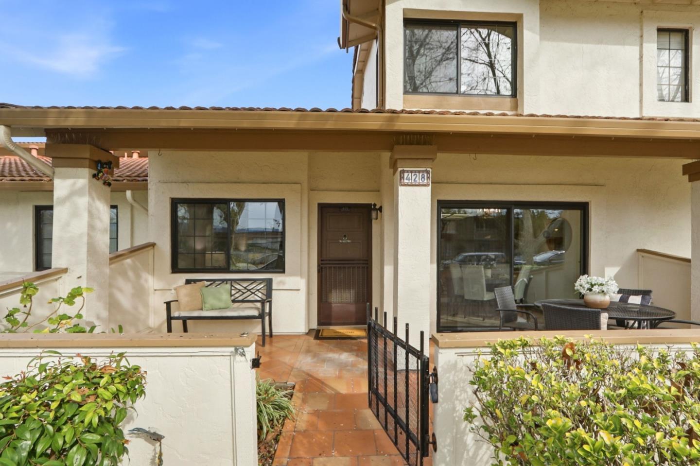 428 Colony Cove DR - Interior