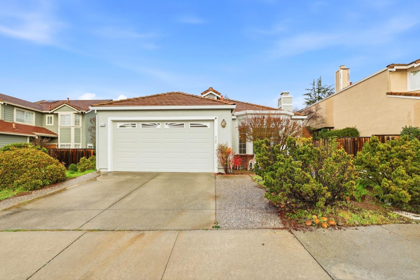 1059 Quail Creek CIR - Kitchen