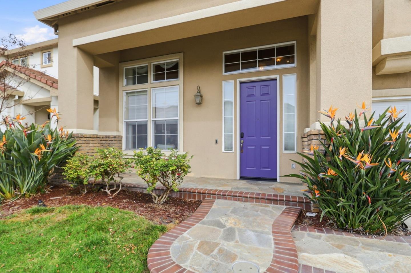 808 Cameron CIR - Interior