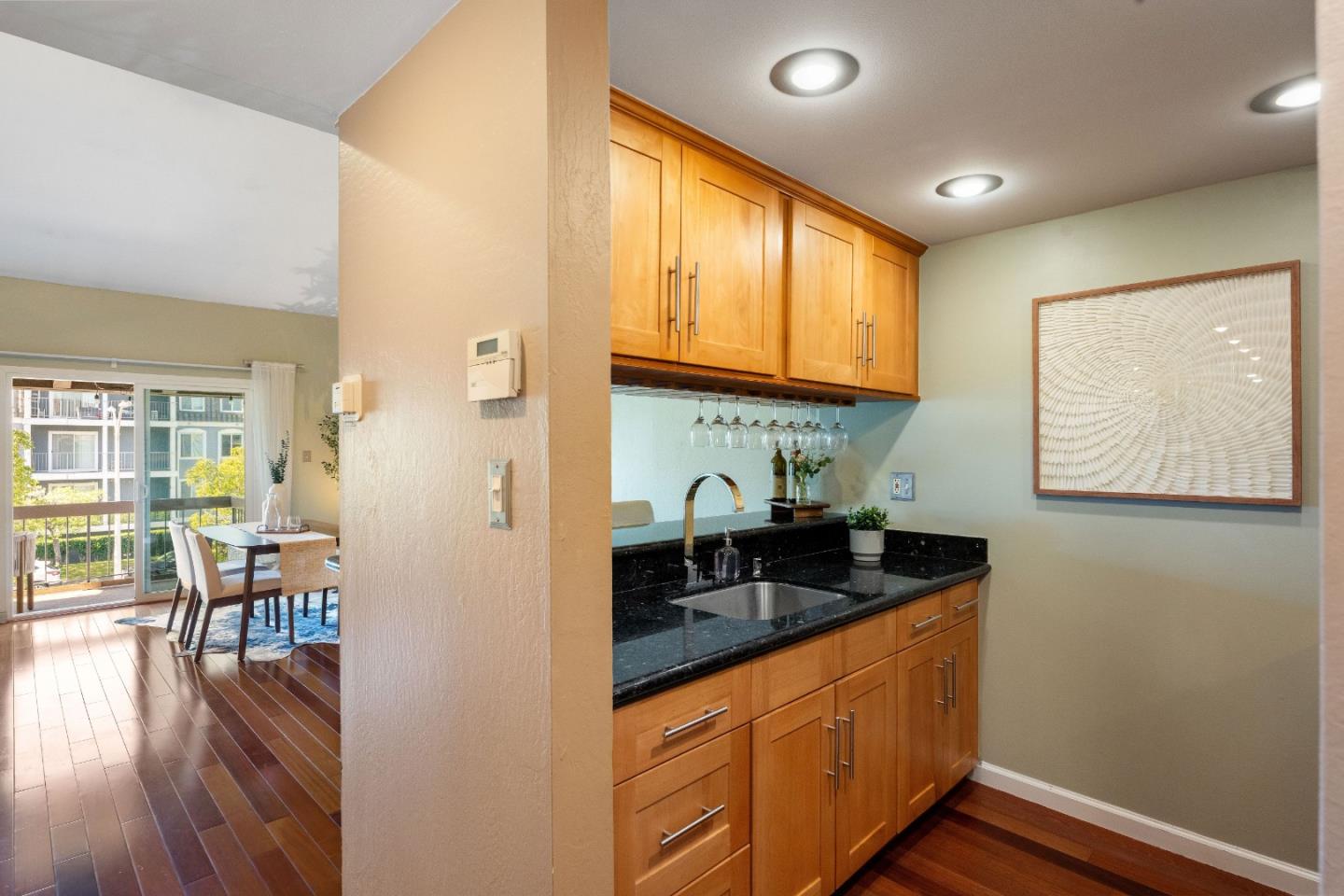 707 Fathom DR 208 - Bedroom
