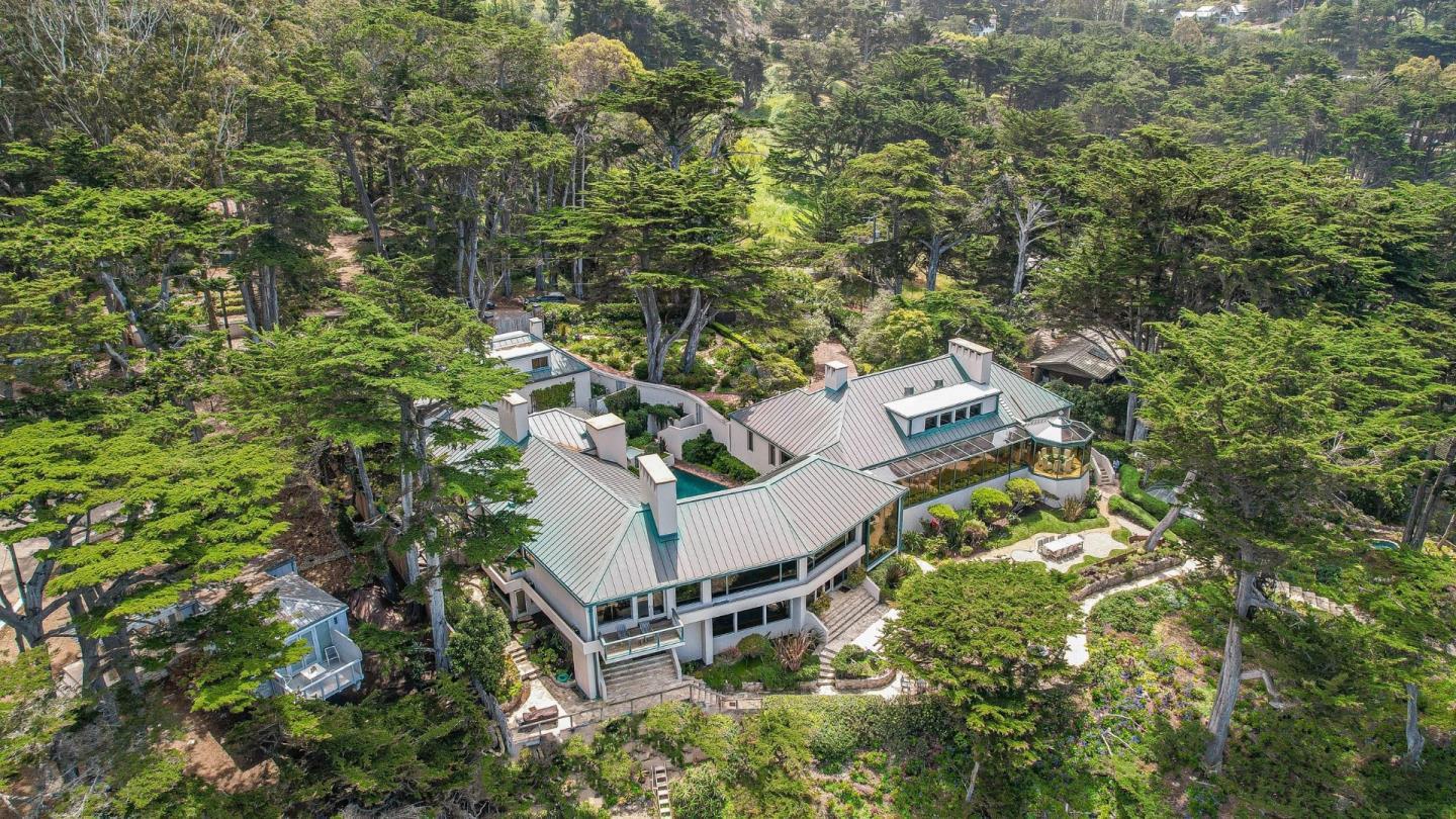 157, 163 Spindrift RD - Interior