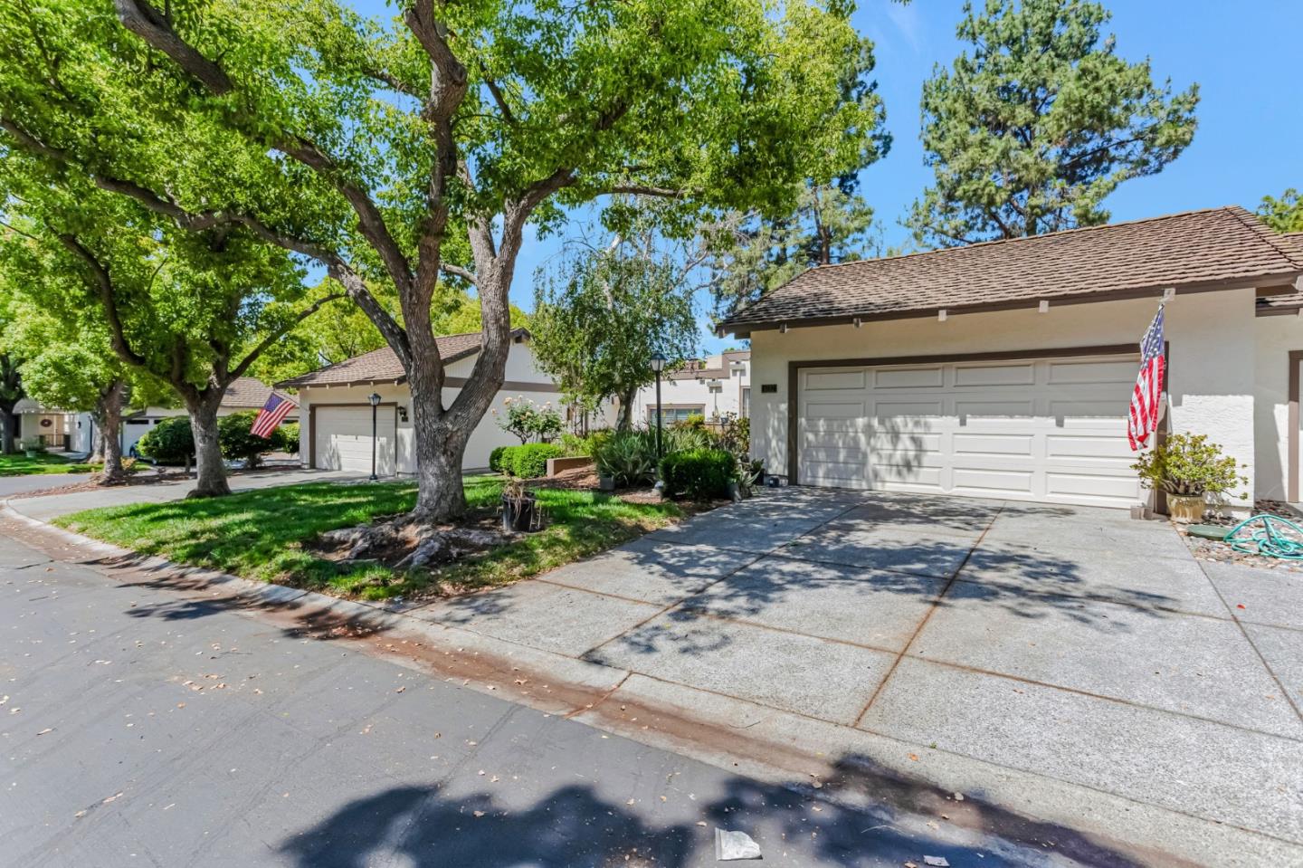 6202 Gerdts DR