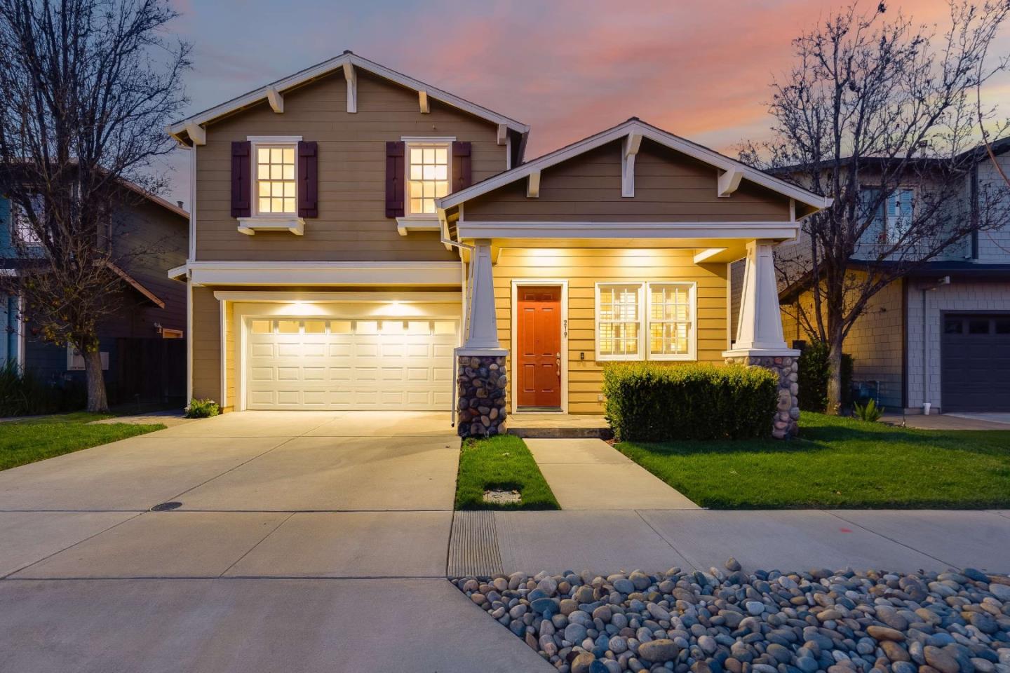 219 Beethoven LN