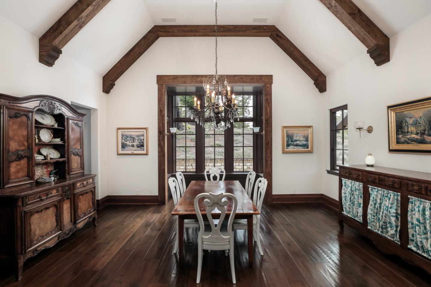 601 Lassen Park CT - Living area