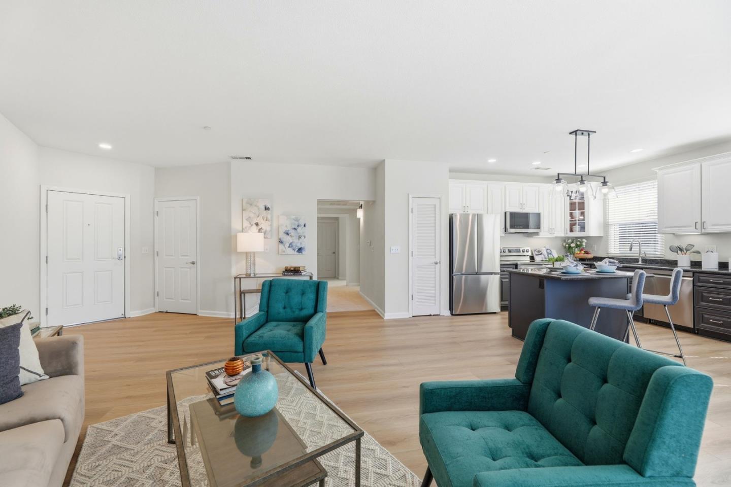 1445 Fruitdale AVE 313 - Kitchen