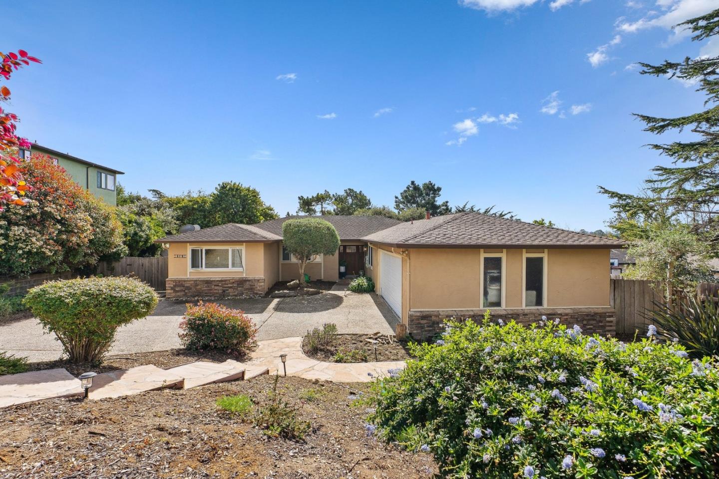 14832 Mossy Oak PL