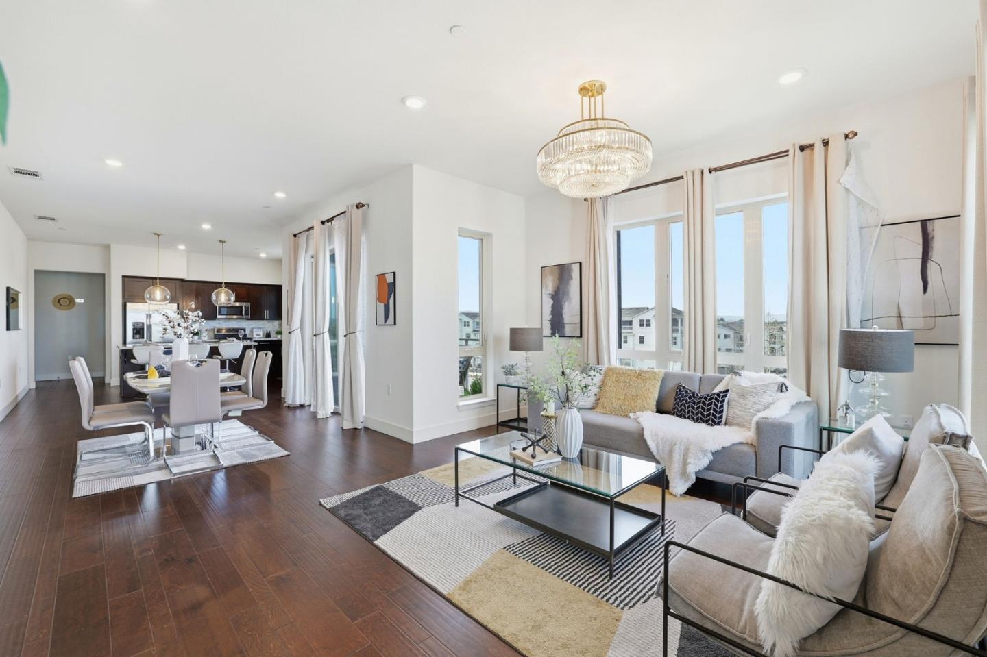 460 Montague EXPY 40
