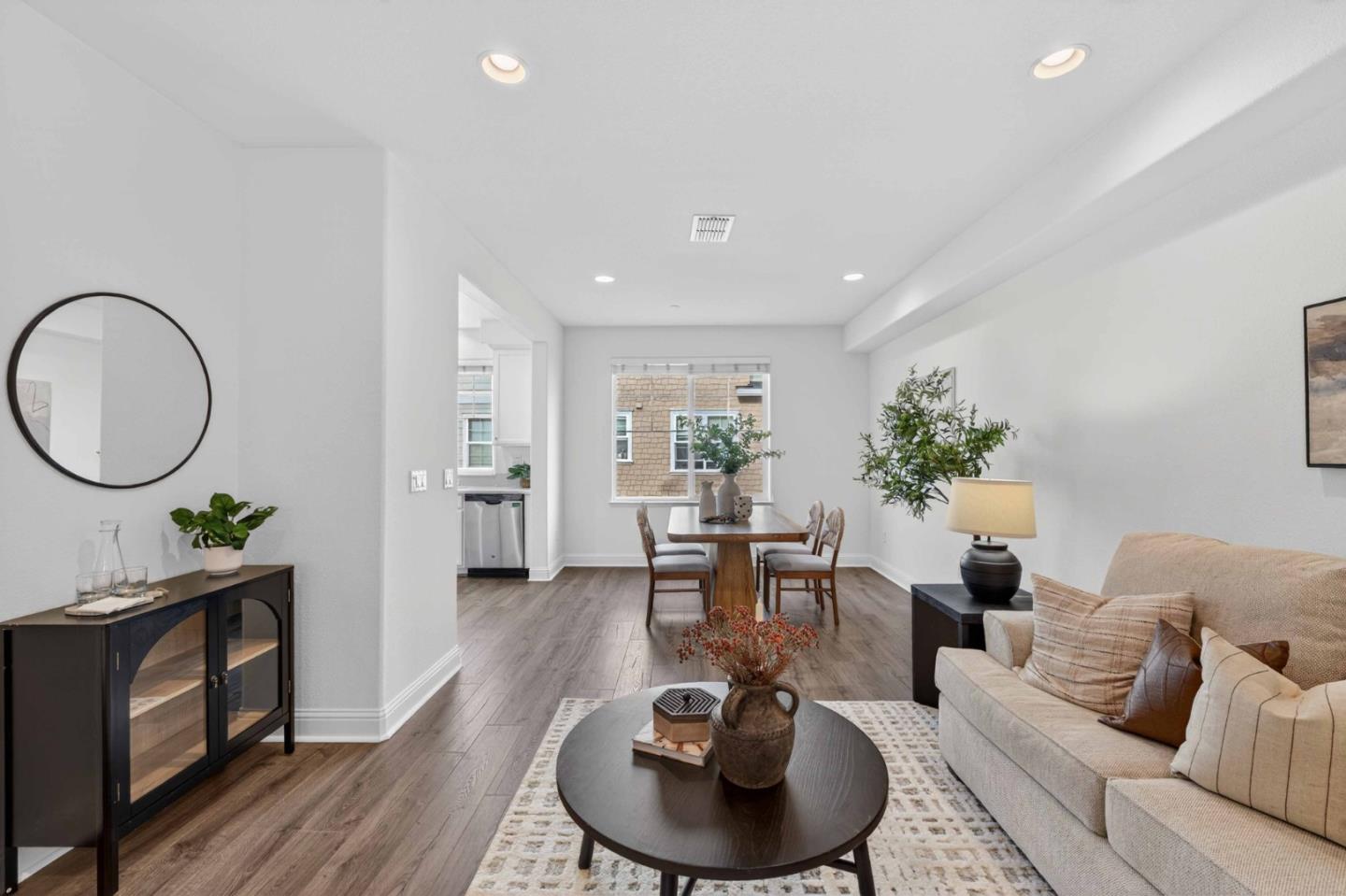 18519 Poppy Jasper LN - Living area