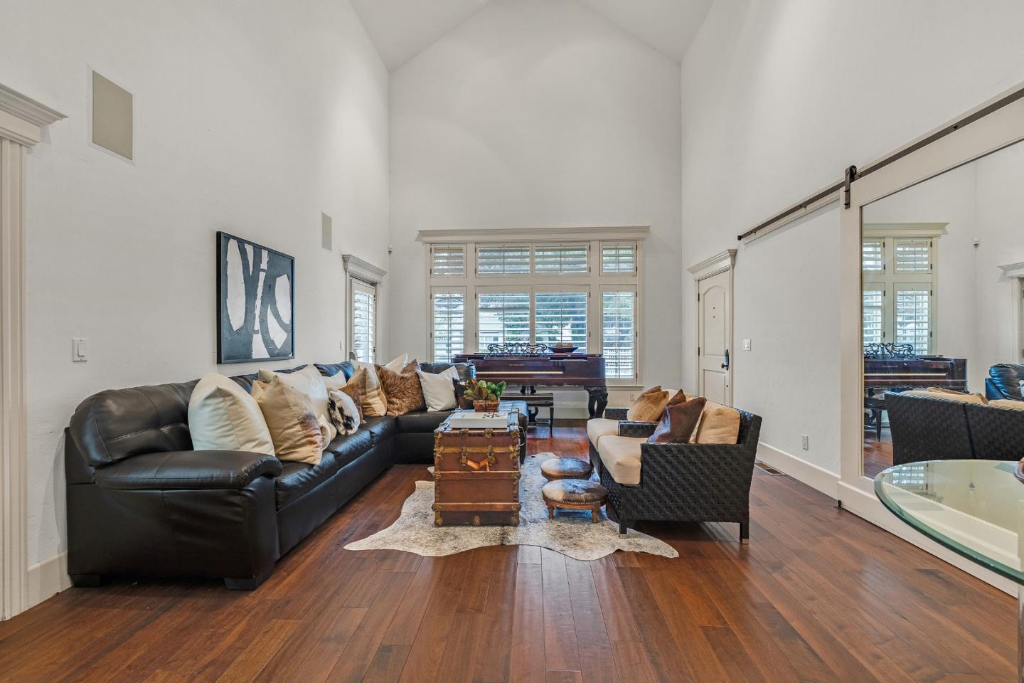 1538 Lincoln AVE - Interior