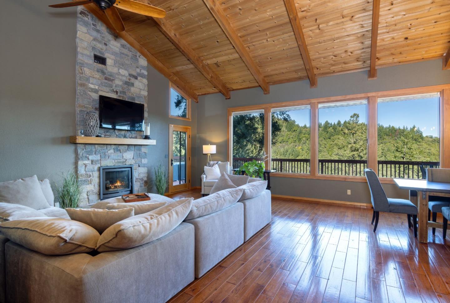 22125 Miller Ridge RD