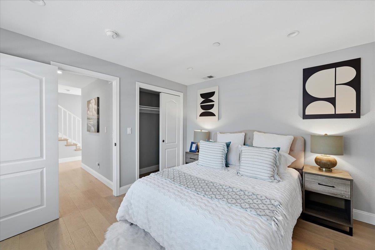 1325 Araujo Street - Interior