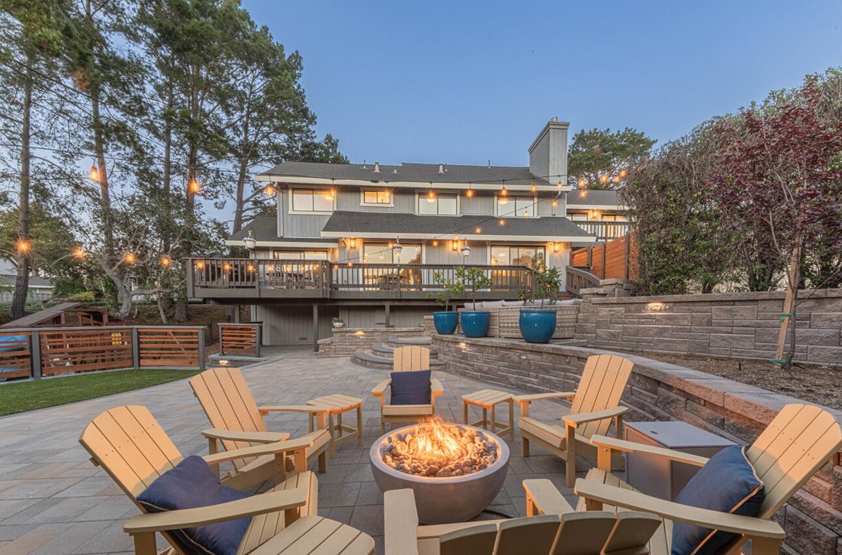 22 Deer Forest DR