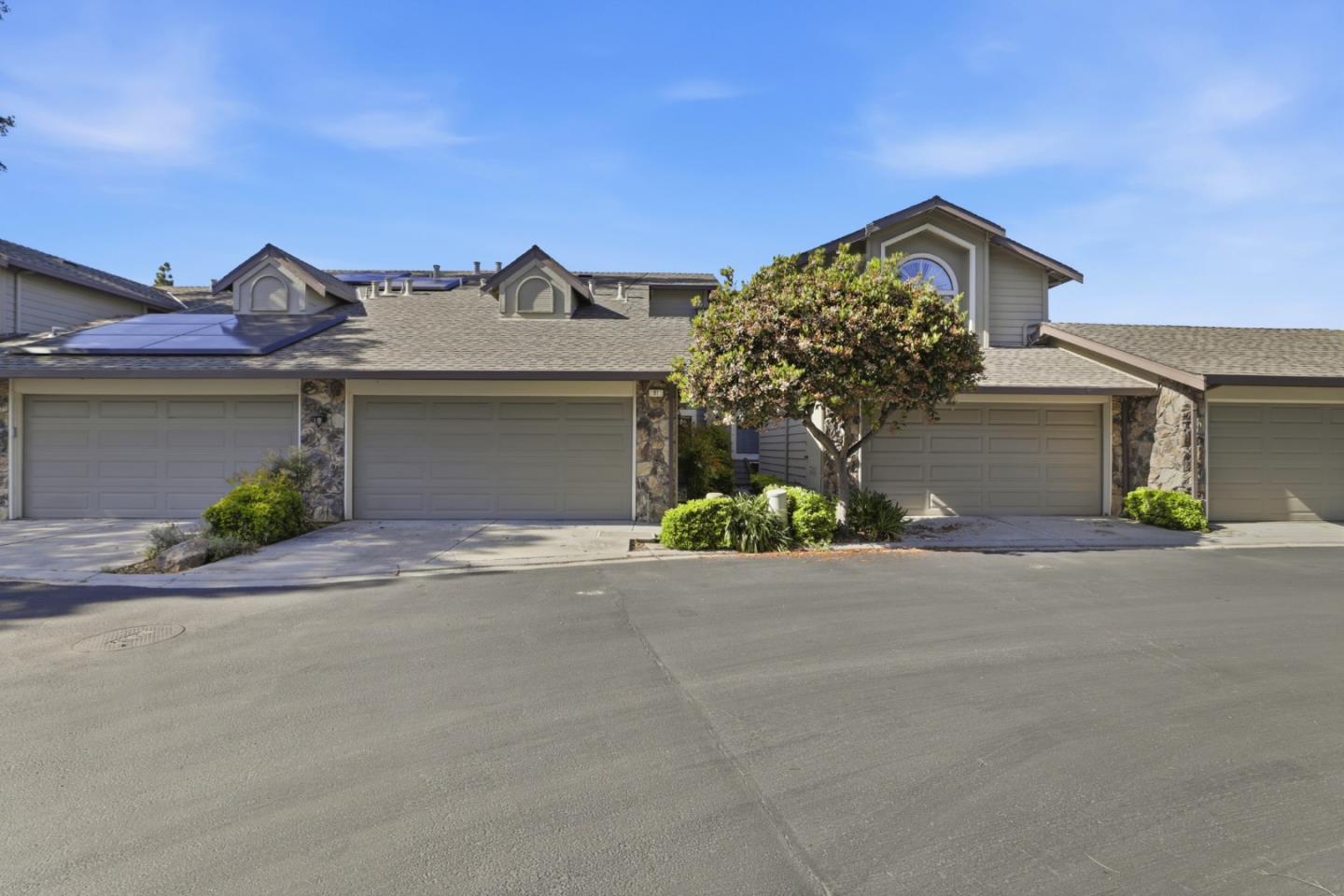 81 Frontier Trail DR