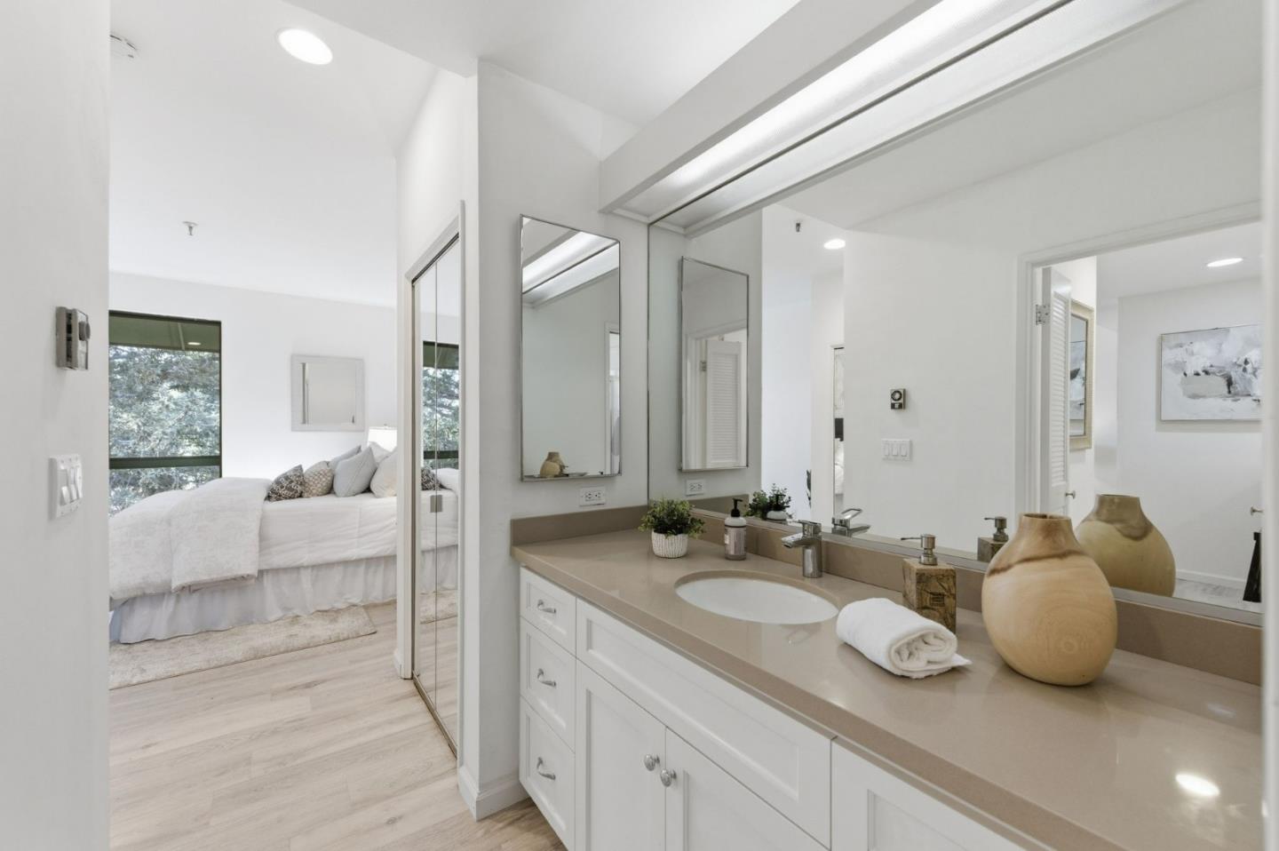 4250 El Camino Real A305 - Bedroom