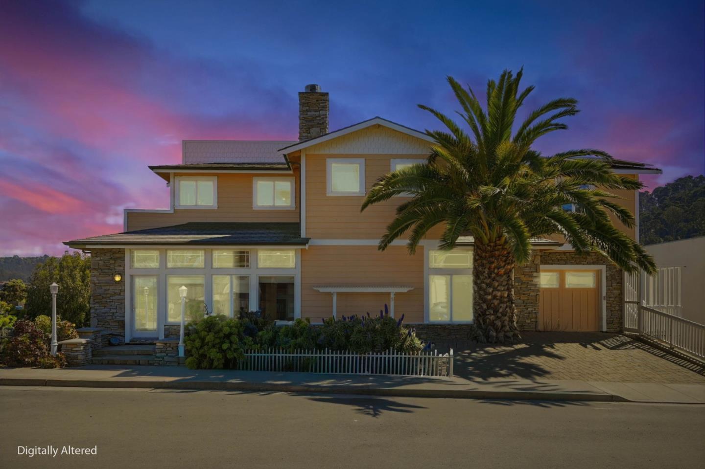 1207 Danmann AVE