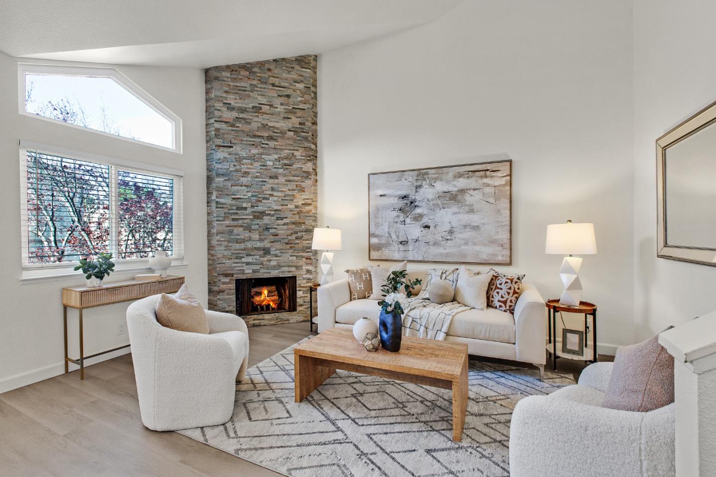 452 Coyote Creek CIR