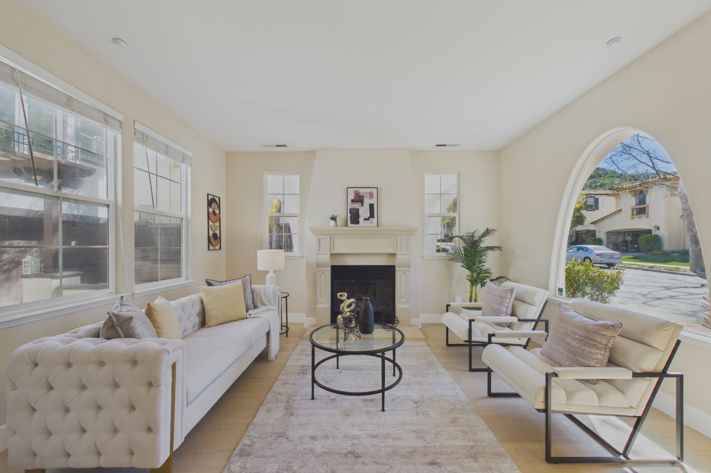 7656 Hackett DR - Interior