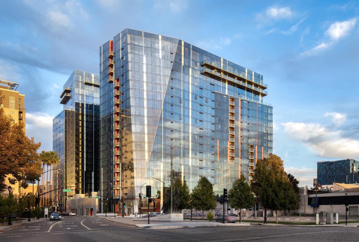 188 W Saint James ST 10311