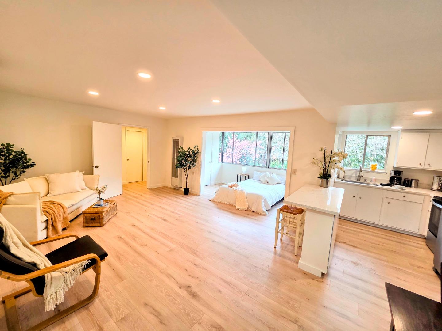 14225 Lora DR 51