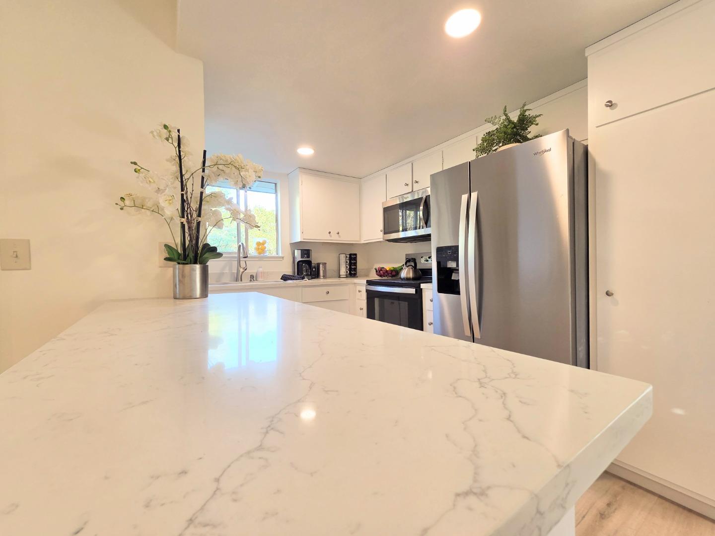 14225 Lora DR 51 - Kitchen