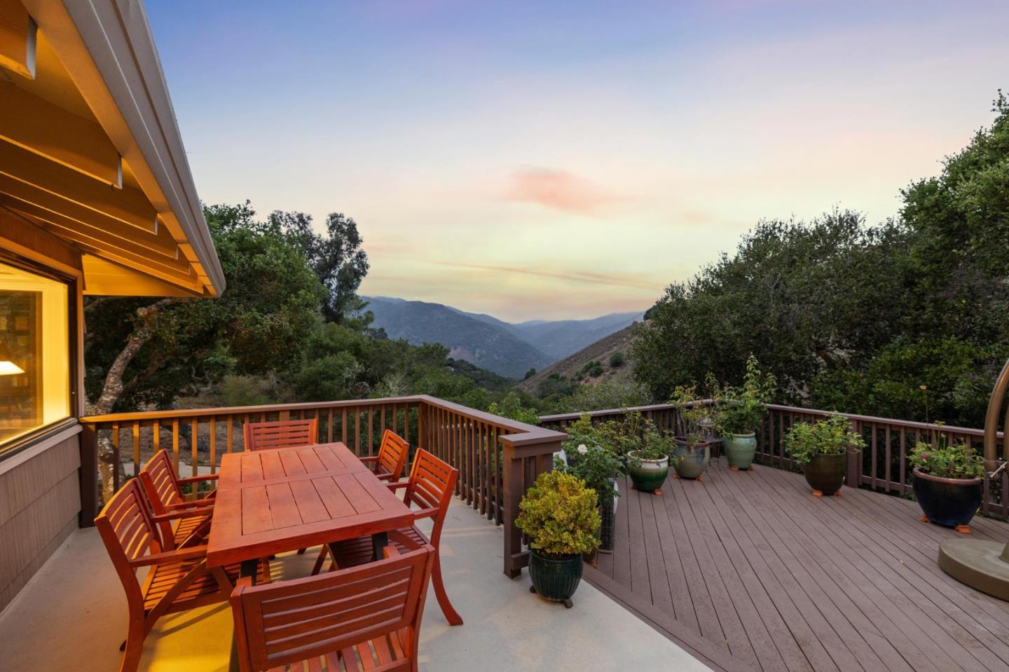 760 Country Club DR